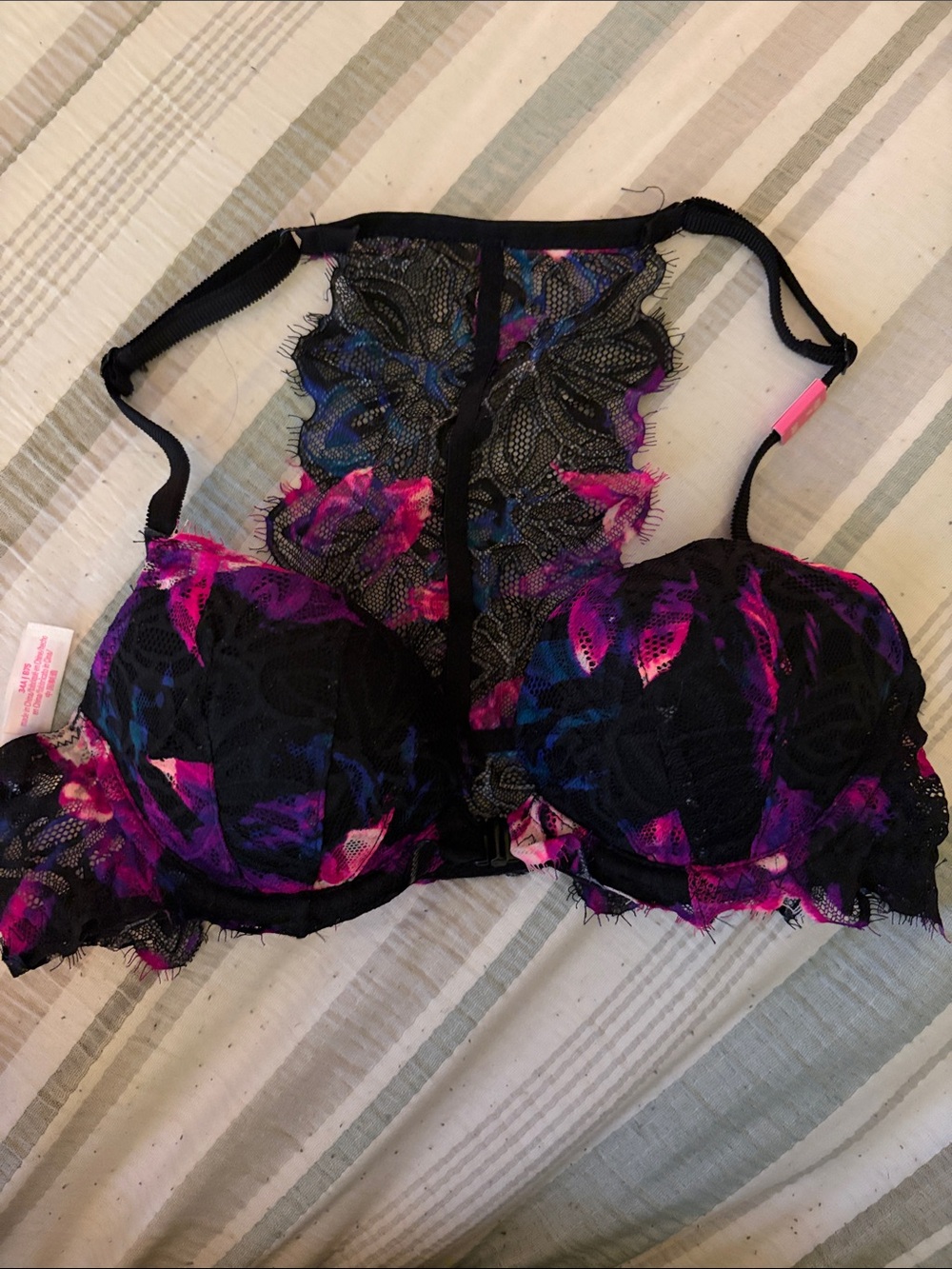 PINK Victoria's Secret Lace date racer back Push-Up Bra Floral Detail